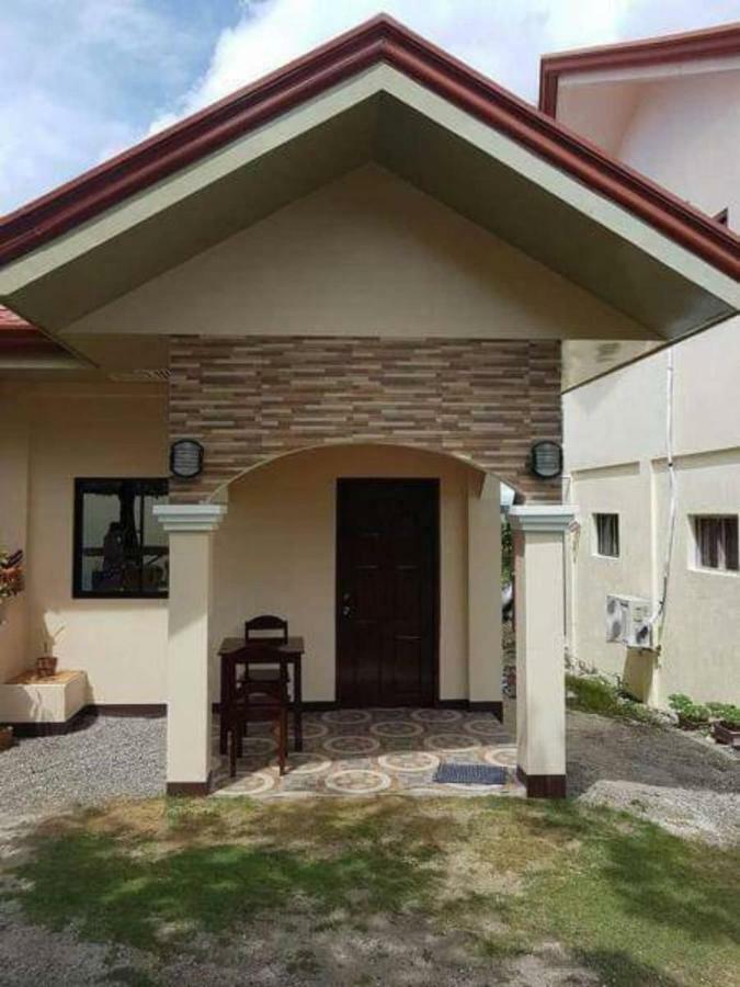 Anekha'S Guest Room Moalboal Exterior photo