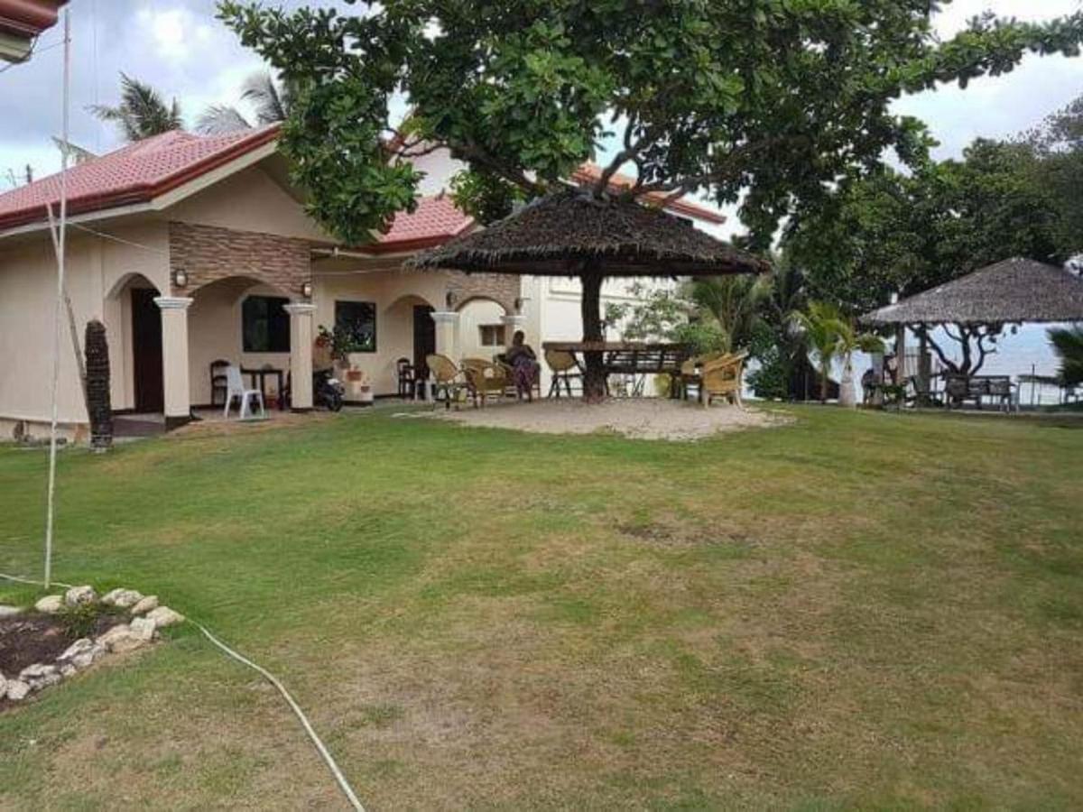 Anekha'S Guest Room Moalboal Exterior photo